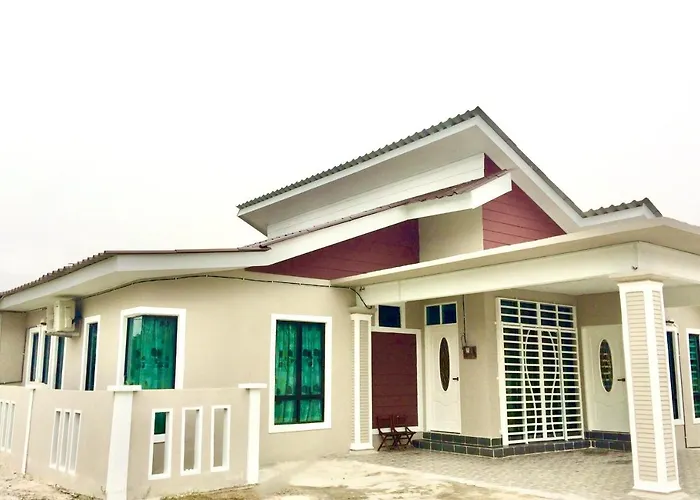 Aina Guest House